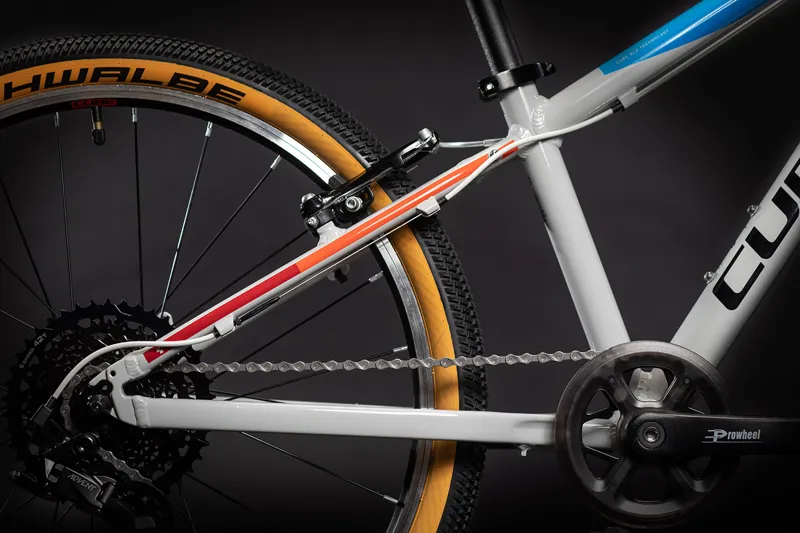 2022 Cube Acid 240 SL 24in Kids Bike in Silver-4