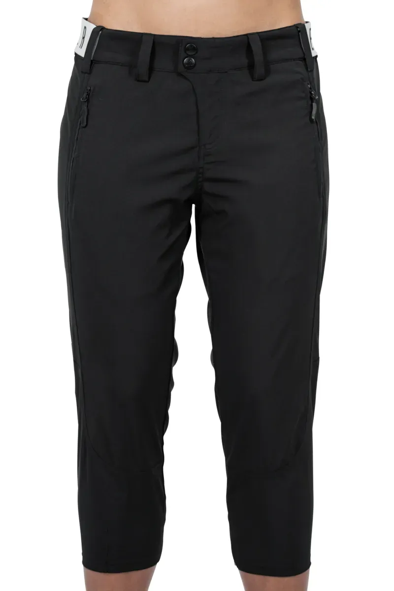 2021 Cube ATX Womens Cropped Pants in Black