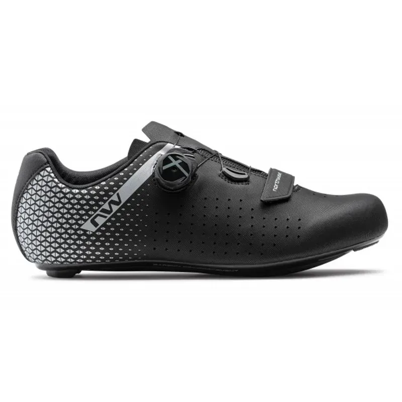 Northwave Core Plus 2 Wide Shoes in Black