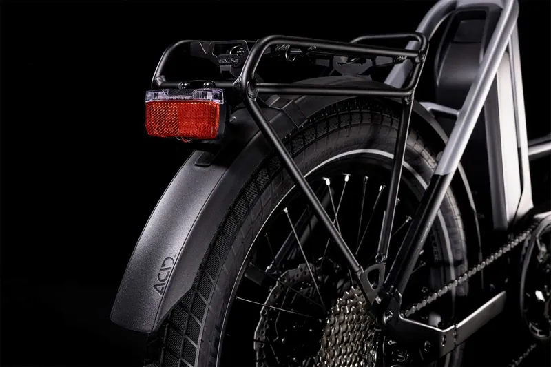 Cube Compact Sport Hybrid 500 Electric Bike in Black-3