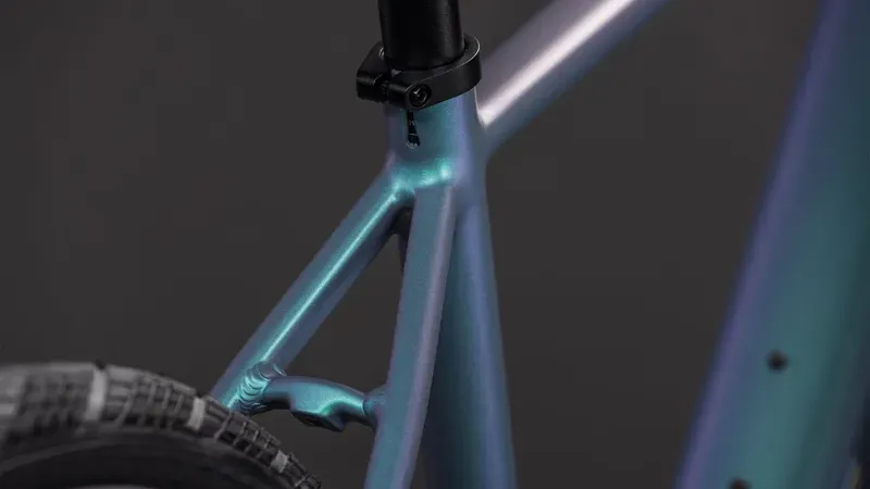 Cube Editor Hybrid SLT 400x City E-Bike in Smaragd Grey/Prism-4