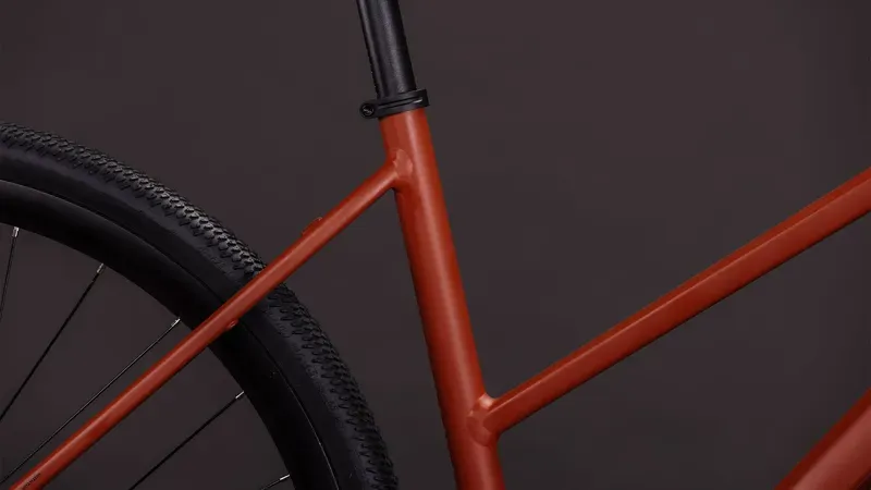 Cube Nulane Race Gravel Bike in Amber/Black-11