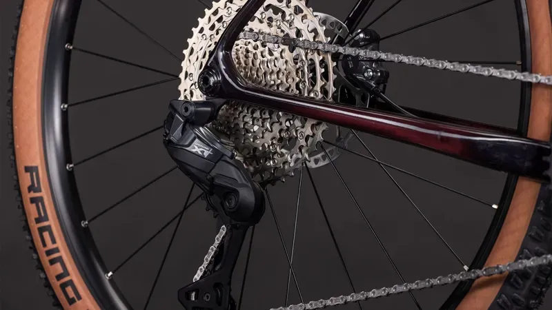 Cube Reaction C:62 Race Mountain Bike in Liquid Red/White-4