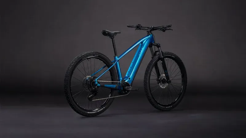 Cube Reaction Hybrid Performance 600 E-MTB in Electric Blue/Dazzle-1