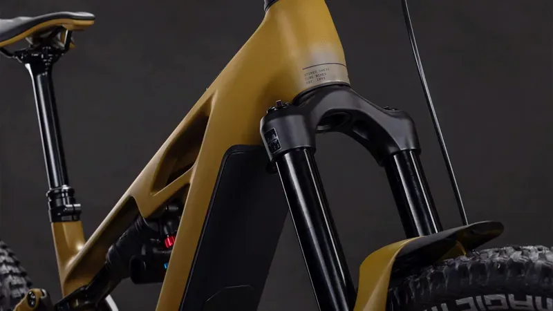 Cube Stereo Hybrid One77 HPC Race 800 E-MTB in Willow Green/Black-6