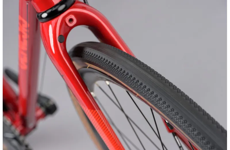 2021 Genesis Equilibrium Disc Steel Road Bike in Red-4