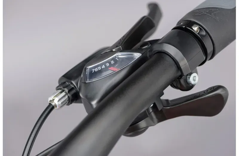 2021 Ridgeback Motion Hybrid Bike in Red-3