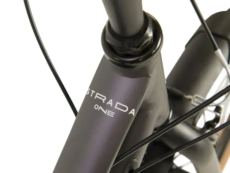 2020 Raleigh Strada 650b Open Frame Hybrid Bike in Grey-4