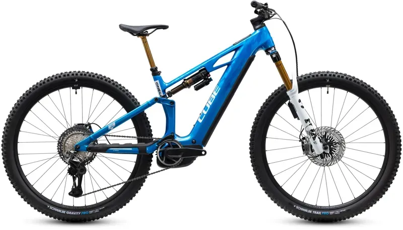 Cube Stereo Hybrid ONE44 HPC AT 800 eMountain Bike in Actionteam