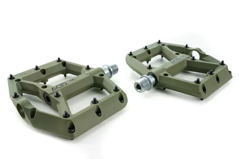 Acid C1-IB Flat Pedals in Olive-1